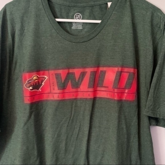 NWT. NHL Minnesota Wild Men’s Shirt - Picture 3 of 4